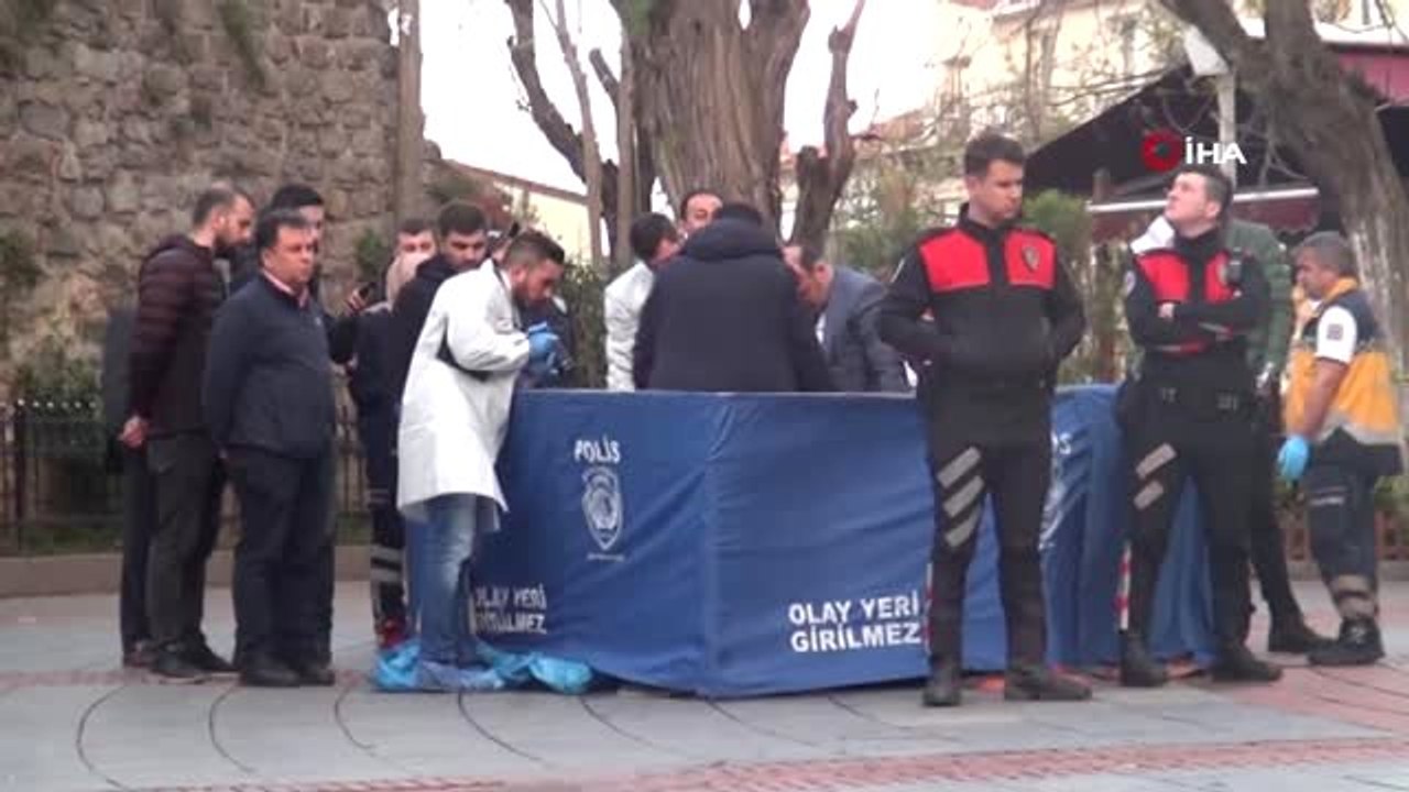 Galata Kulesi'nde Feci Olay... Galata Kulesi'nden Aşağıya Düşen Kadın Hayatını Kaybetti