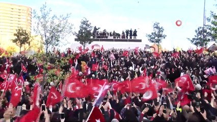 Ekrem İmamoğlu Küçükçekmece’de vatandaşlarla bir araya geldi