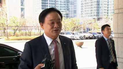 해경, '불법 선거운동' 수협중앙회장 소환 / YTN