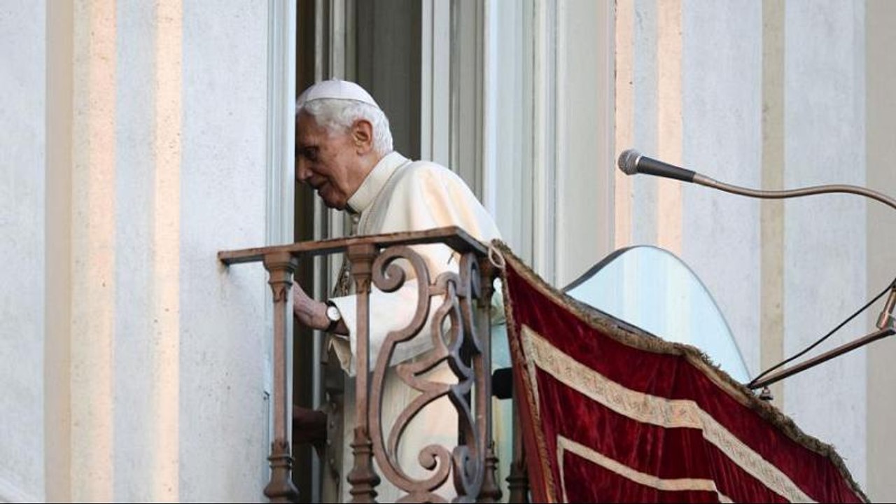 Papst Benedikt zu Missbrauchsskandal: 'Normlosigkeit' der '68er ist schuld