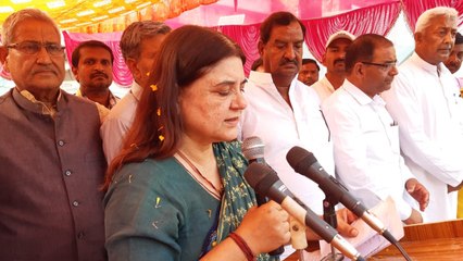 मेनका गांधी बोलीं, राफेल डील में मोदी सरकार ने नहीं किया कोई छल