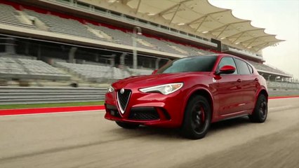 Alfa Romeo Stelvio Quadrifoglio Driving on the track