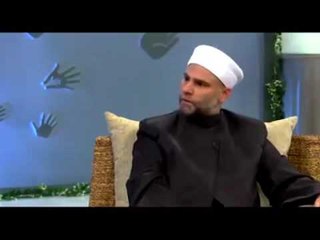 "داعش" يقطع اذن عالم ويجبره على اكلها لرفضه الفتوى للتنظيم