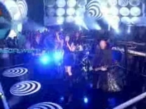Within Temptation - Angels (dutch TOTP 2005 live)