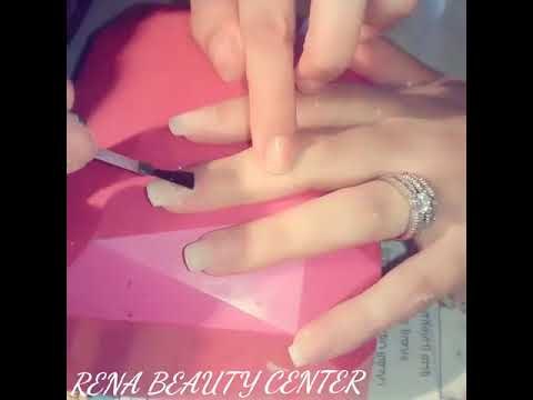 خطوات تركيب الاظافر باحترافية من مركز رينا بيوتي سينتر.