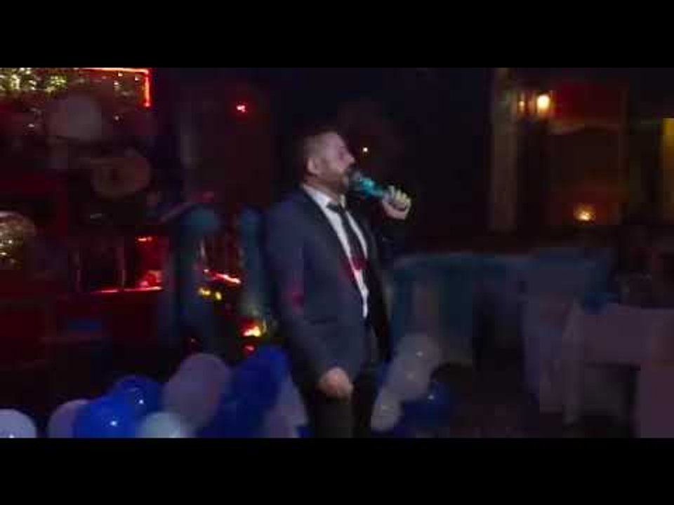 وانا هموم قلبي كلا منااااا محمد منير مع احلا الصبايا بسطنبول مطعم شيخ زادا