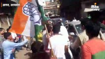 कांग्रेस प्रत्याशी के रोड शो के दौरान युवक को पीटा