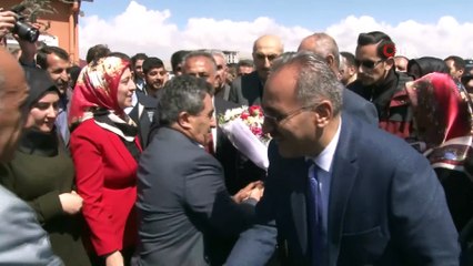 KHK ile ihraç edilen HDP’li Berki'nin yerine AK Parti’li Salih Akman mazbatayı aldı