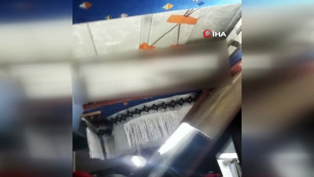 Minibüsün tavanına zulalanmış 5 bin paket kaçak sigara ele geçirildi