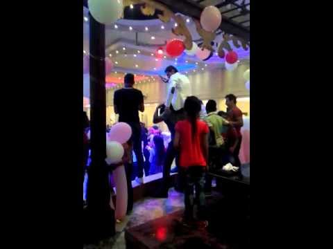 حفله لبنان النجم احمدالعلي مولعها مع الجمهور