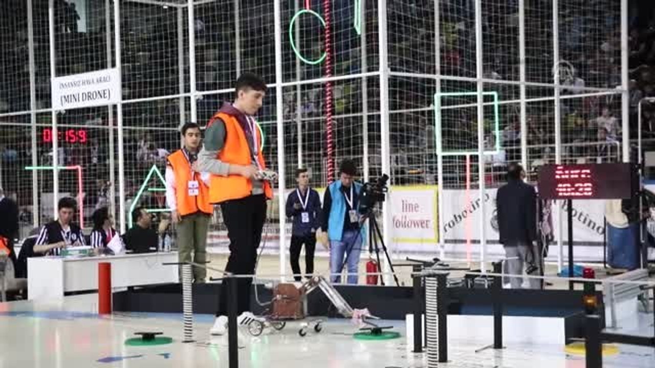 Yapay Zeka Robotlar "Milli Mücadele Yolunu" Takip Ediyor