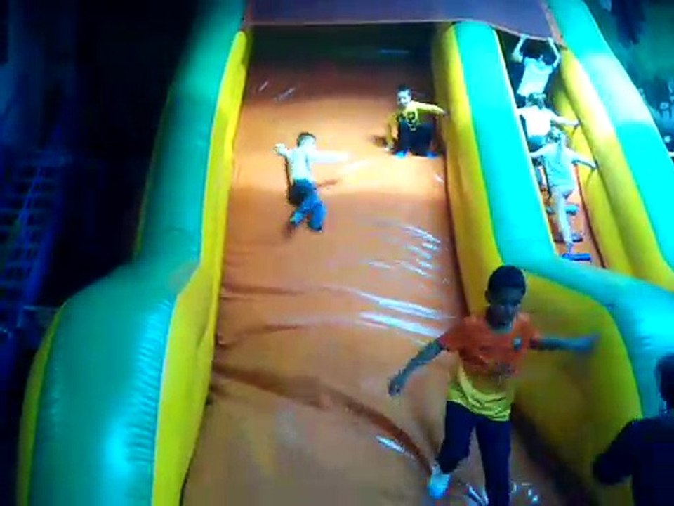 À fond les ballons.