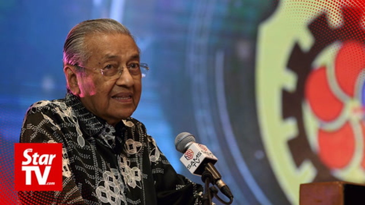 Malaysians should increase their productivity, says Tun M