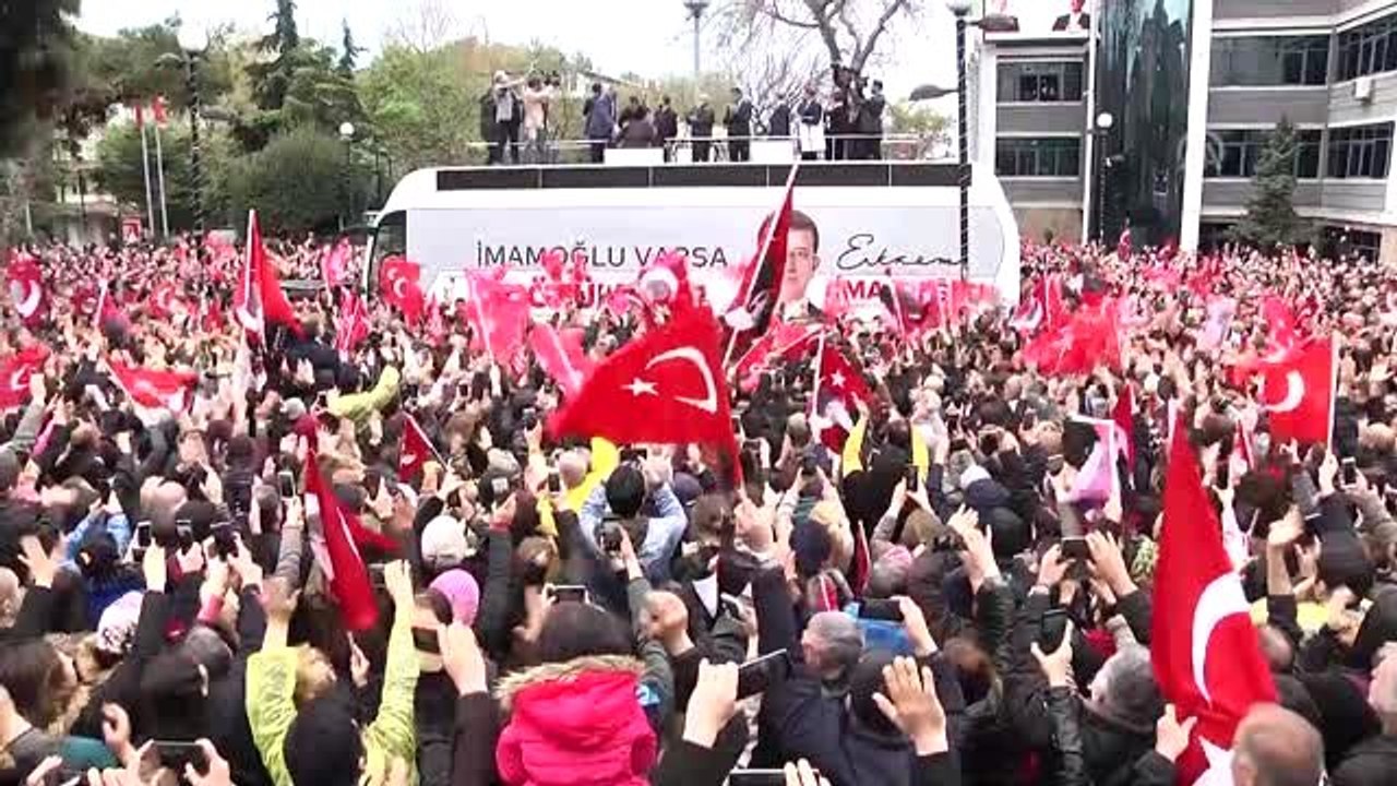 Ekrem İmamoğlu'ndan Avcılar Belediyesi'ne Ziyaret