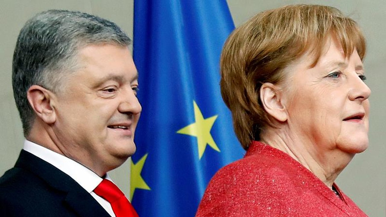 Zelensky e Poroshenko estiveram em Paris e Berlim