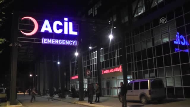 İzmir'de Gıda Zehirlenmesi Şüphesi