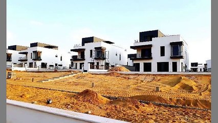 amazing large villa with basement prime location on pocket garden in Villet