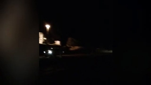 Ruas próximas ao Centro de Convenções estão completamente no escuro