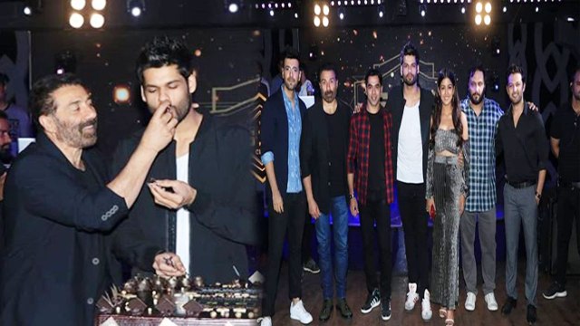 Sunny Deol, Karan Kapadia & Ishita Dutta enjoy Blank Wrap Up Party; Watch video | FimiBeat