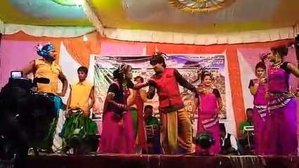 प्रतापपुर के टूरा मजेदार ओ तेंदु ला लबेदा मारे मनमोहक प्रस्तुति स्टार संजय सुरीला