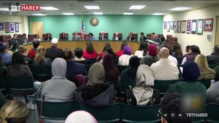 ABD'de Müslüman kız öğrenciye saldırı