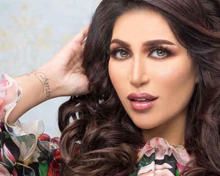 الدكتورة خلود تعلن على الملأ أجر نجوى كرم في حفلها المثير للجدل