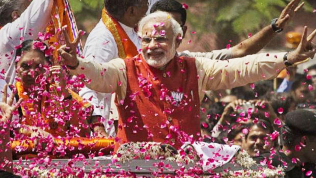 Lok Sabha Election 2019 : PM Modi का ऐतिहासिक होगा Varanasi में Nomination | वनइंडिया हिंदी