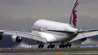 QATAR A380 landing REG : A7APF