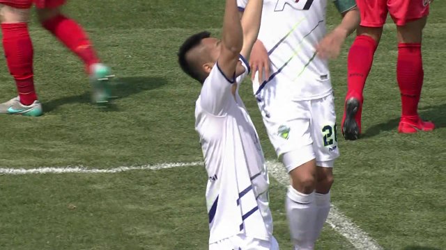 '김신욱 결승골' 전북, 제주 꺾고 선두 도약 / YTN