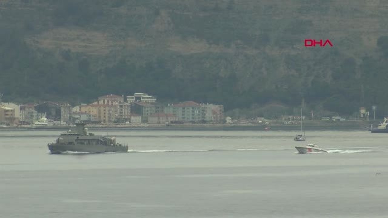 Çanakkale Yunanistan Savaş Gemisi Çanakkale Boğazı'ndan Geçti