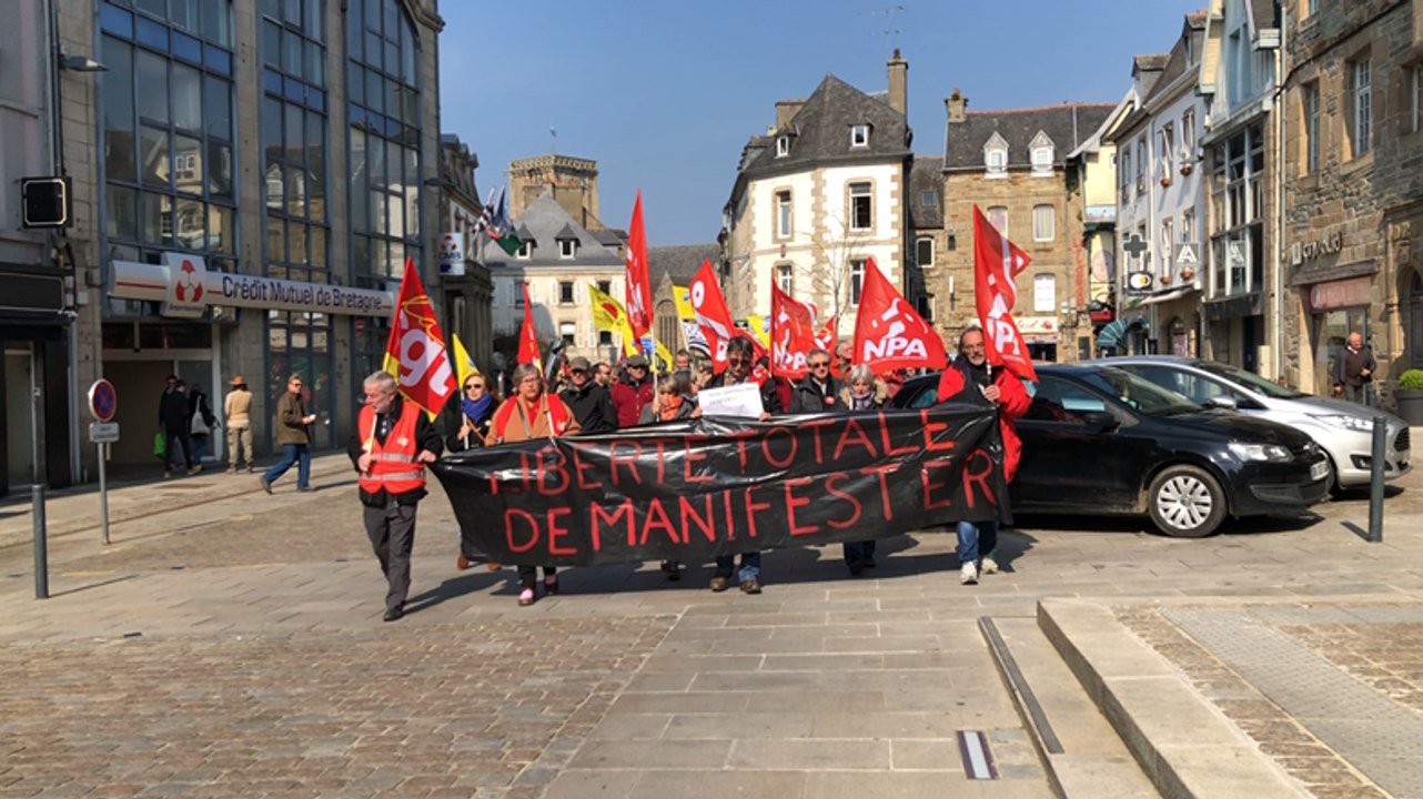 Manifestion pour la liberté de manifester à Lannion