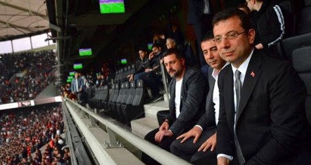 Ekrem İmamoğlu, Vodafone Park'ta Beşiktaş-Başakşehir Maçını Takip Etti