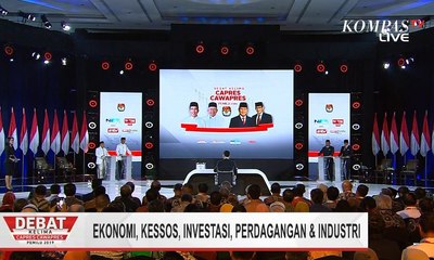 Télécharger la video: Jokowi-Ma’ruf dan Prabowo-Sandi Sampaikan Visi Misi di Debat Final Pilpres 2019