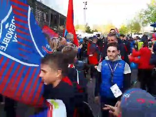 l'arrivée des Grenoblois au Stade des Alpes avant FCG vs Toulon - 13042019