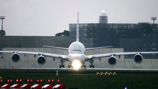 QATAR A380 TAKE OFF