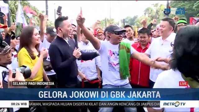 Gelora Pendukung Jokowi Di Gelora Bung Karno (1)