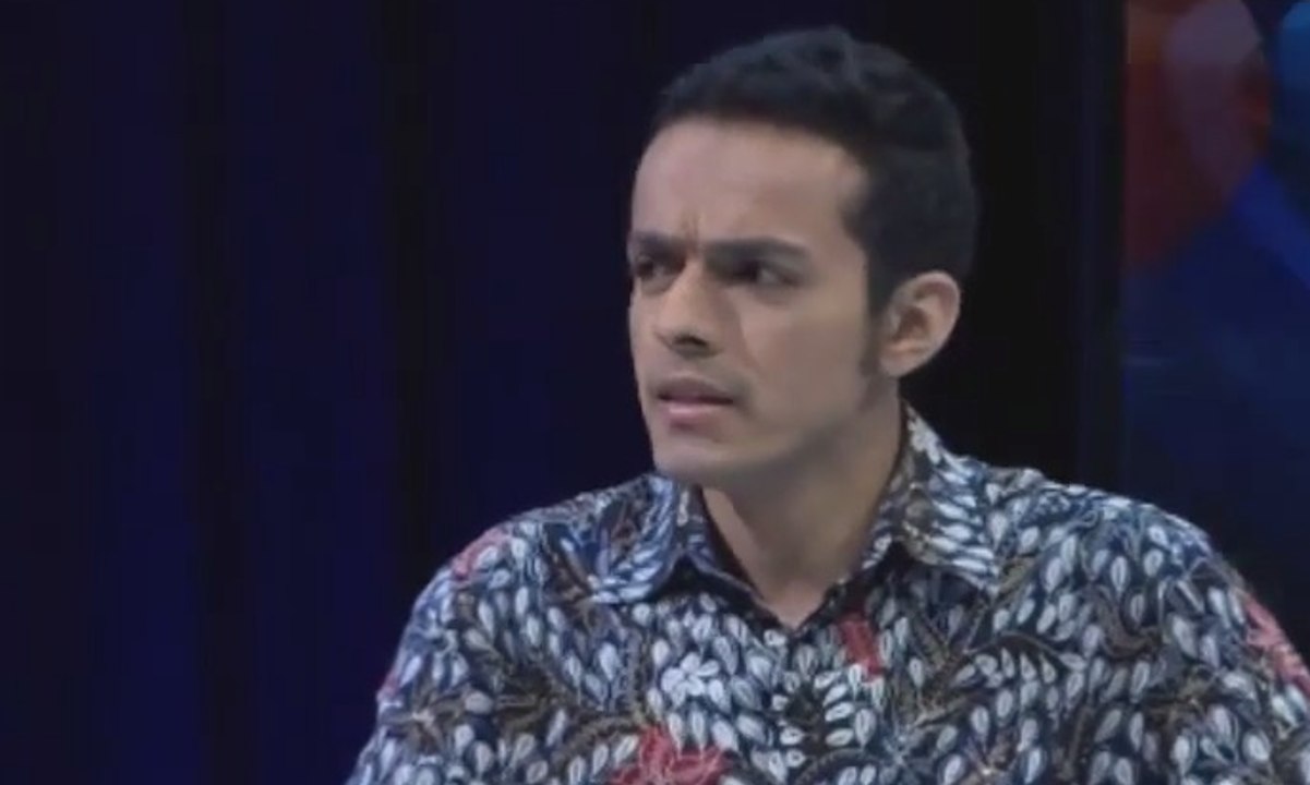 Siapa Ofensif, Siapa Defensif? - DUA ARAH (2)