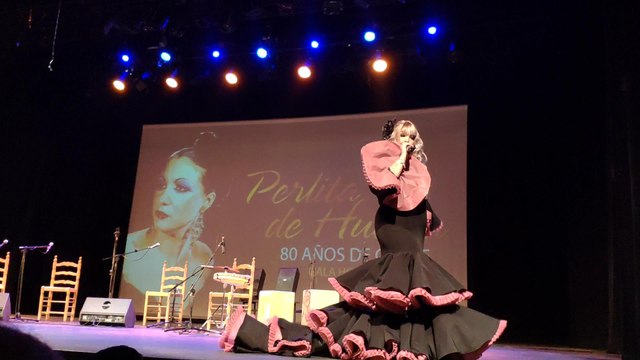 Carmen Cinta - Tengo un te quiero - Homenaje a Perlita de Huelva