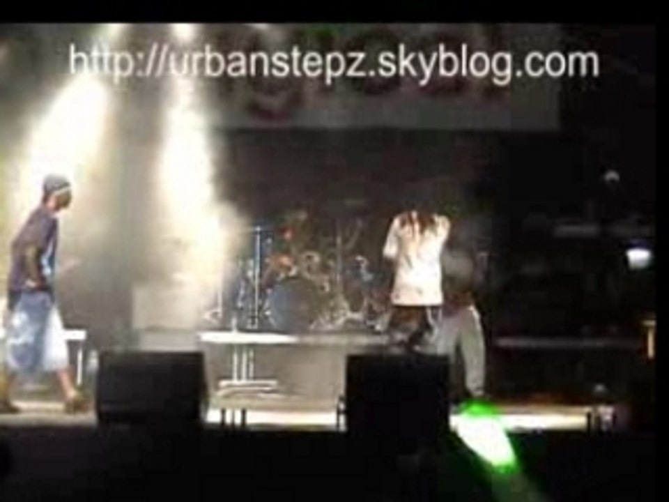 Admiral-T & Sael-=Mets nous a l'aise=