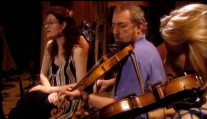 Eddi Reader with Boo Hewerdine - Footsteps Fall