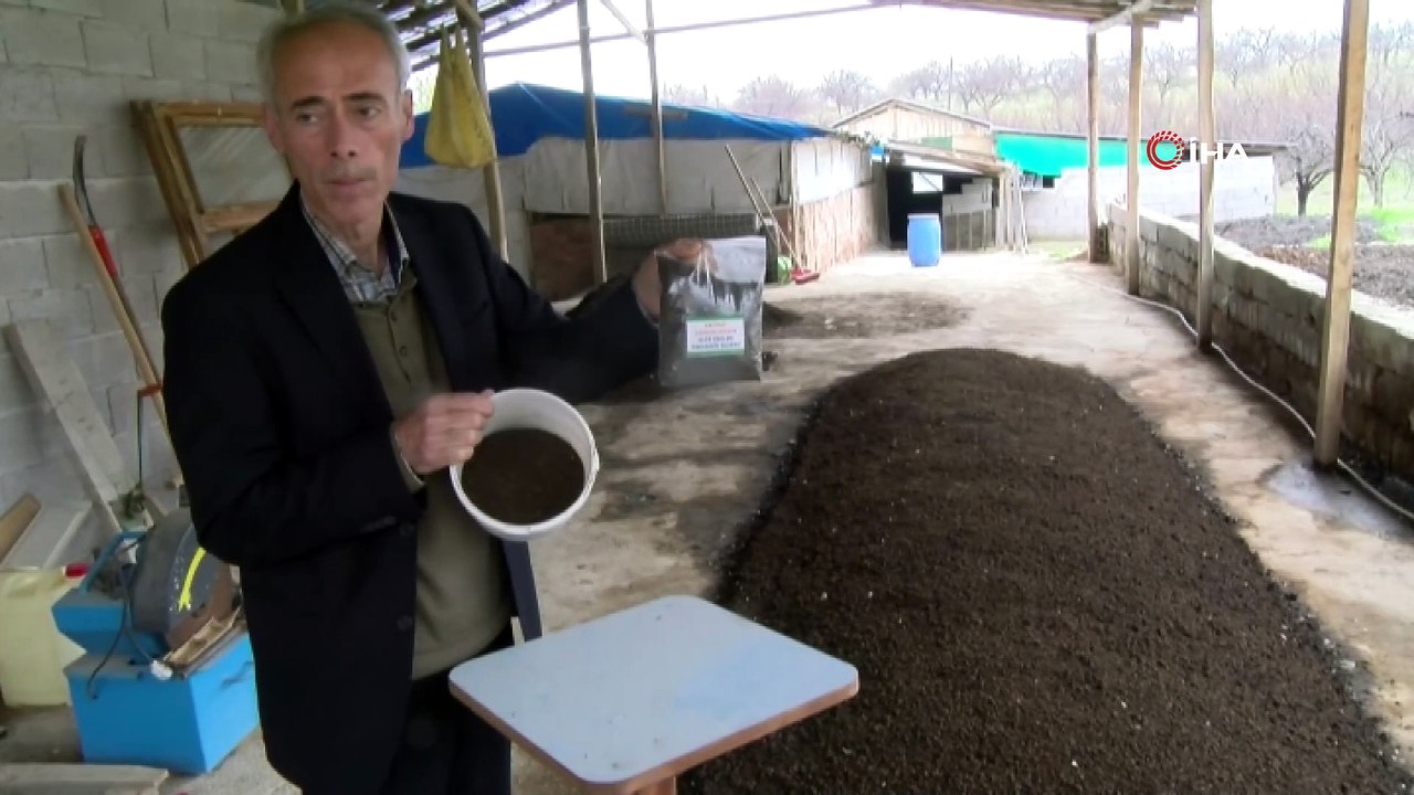 Çamurdan organik gübre üretti