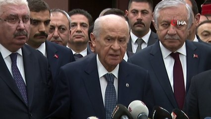 Devlet Bahçeli: 'Mazbatayı stadyuma taşımak taraflar arasındaki rekabeti siyasi düşmanlığa dönüştürmek için ekilen bir tohumdur. Bundan belediye başkanı olmaz'