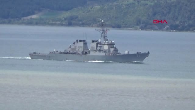 Çanakkale ABD Savaş Gemisi 'Uss Ross' Çanakkale Boğazı'ndan Geçti