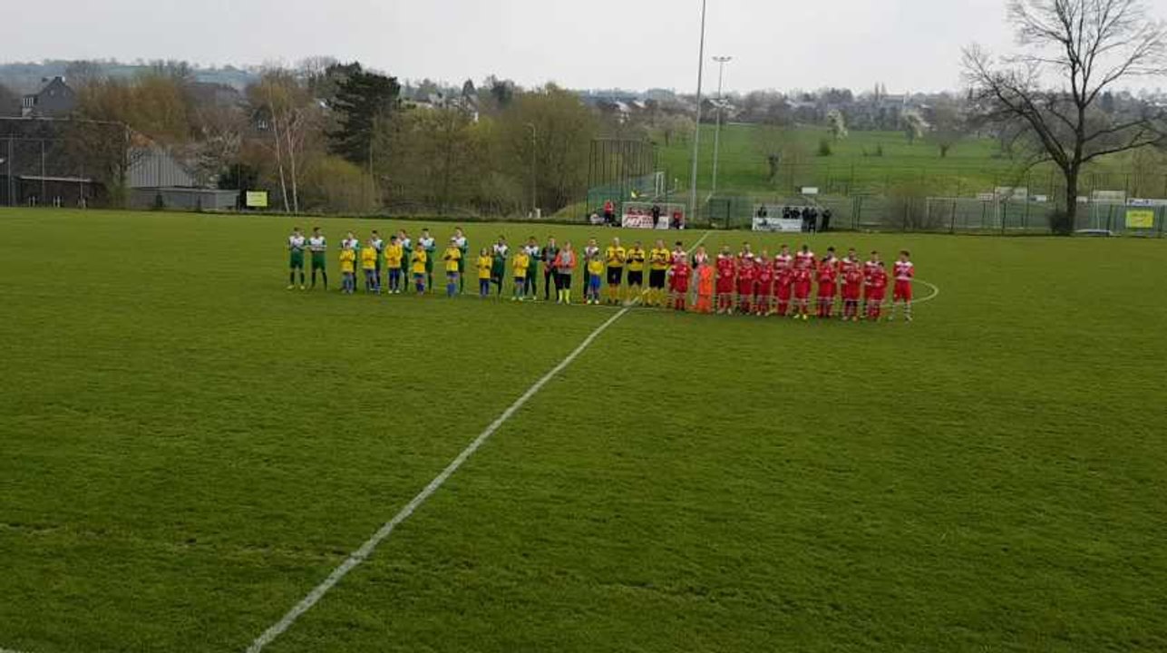Hommage à Yves Forthomme lors du match Minerois-Warsage
