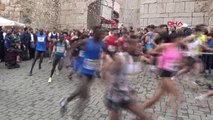Bursa Osmangazi Yarı Maratonu'na Kenyalı Sporcular Damga Vurdu