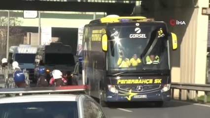 Fenerbahçe Kafilesi Stada Geldi