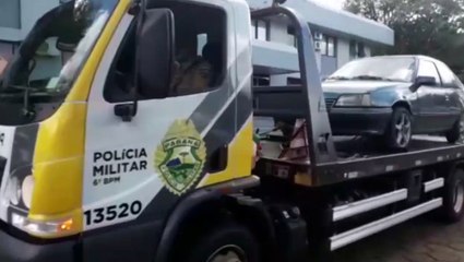 Veículo utilizado em assalto é levado à Delegacia