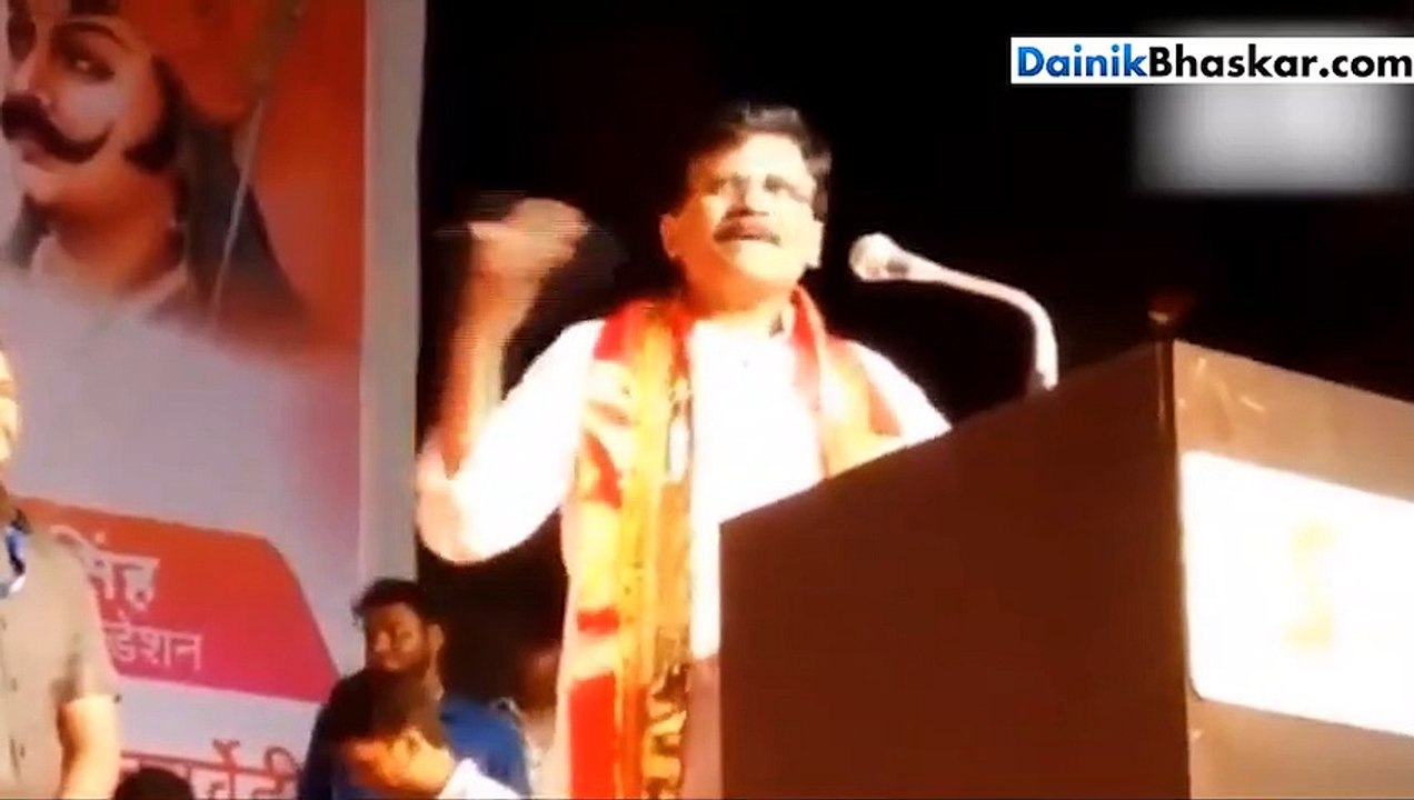 शिवसेना के संजय बोले-भाड़ में जाए कानून, आचार स...