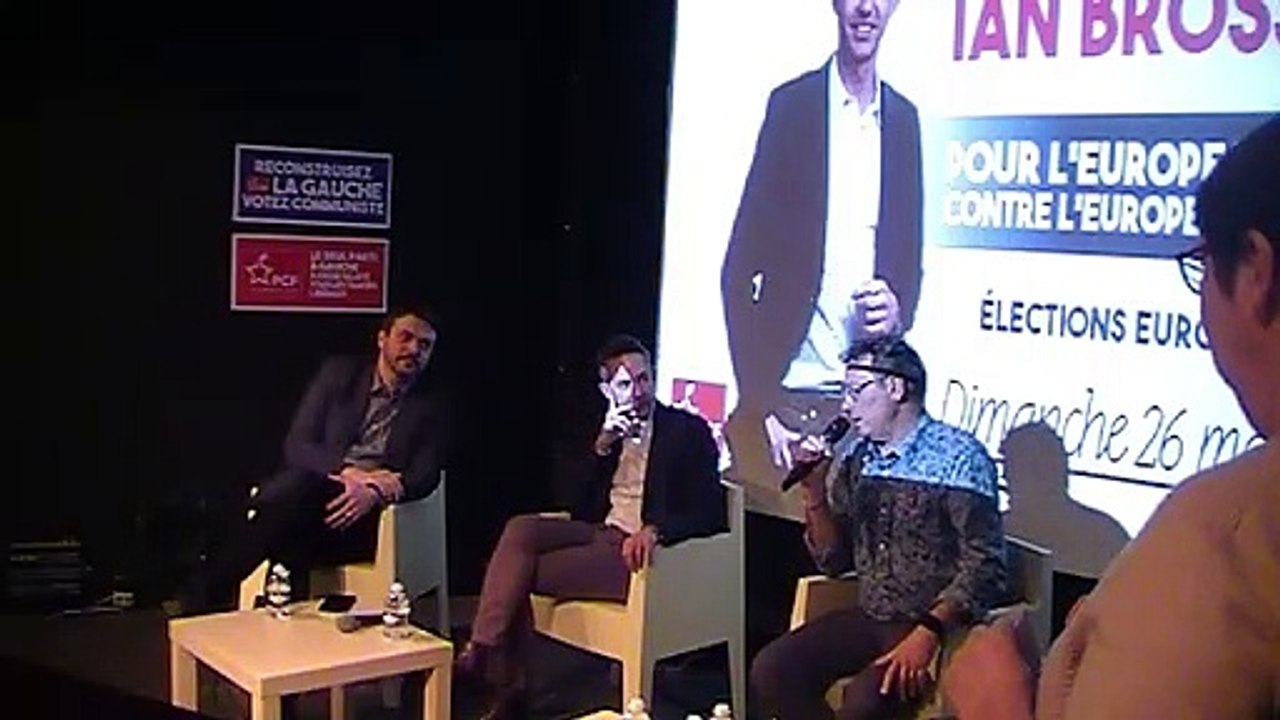 Yves Devedec et Pascal Pontac pendant le meeting de Ian Brossat le 11 avril à Nantes