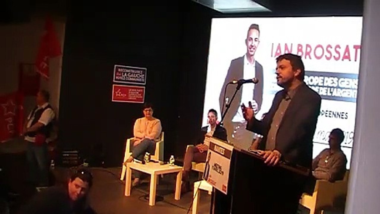Aymeric SEASSAU pendant le meeting de Ian Brossat le 11 avril à Nantes